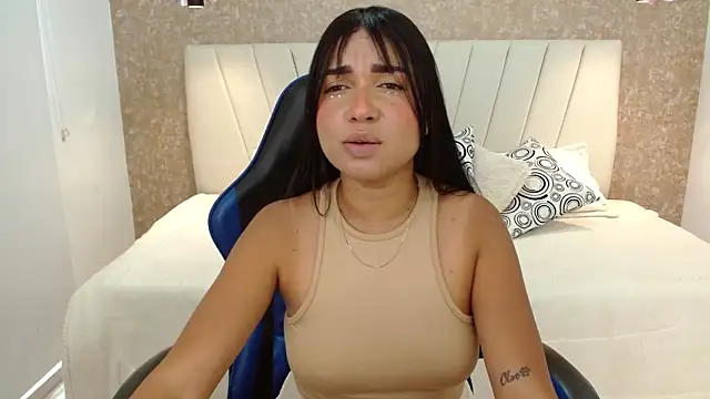 Snapshot of AliceSmity_ chatting on 21, 11, 2025 AliceSmity online show from 21, 11, 2025