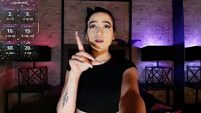 Snapshot of Natasha_Dior chatting on 7, 11, 2025 Natasha Dior online show from 7, 11, 2025