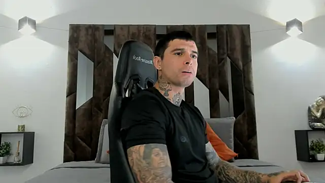 Snapshot of MATEO_DILUCA chatting on 30, 11, 2025 MATEO DILUCA online show from 30, 11, 2025