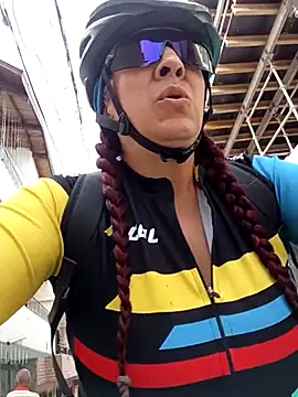 Snapshot of LAPOTRA_04 chatting on 13, 12, 2025 LAPOTRA 04 online show from 13, 12, 2025