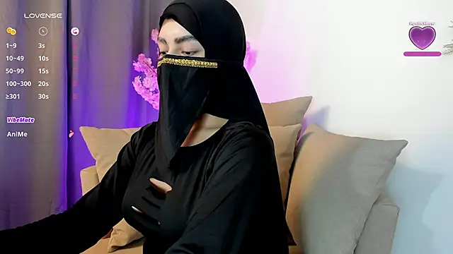 shaima   online show from 2, 12, 2025