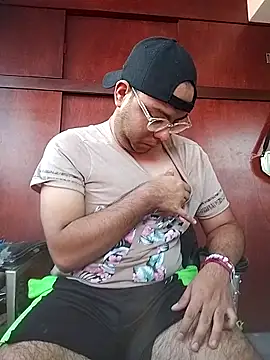 Snapshot of Fernandperez21 chatting on 5, 11, 2025 Fernandperez21 online show from 5, 11, 2025