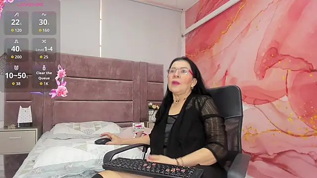 laliItaclark online show from 5, 2, 2026