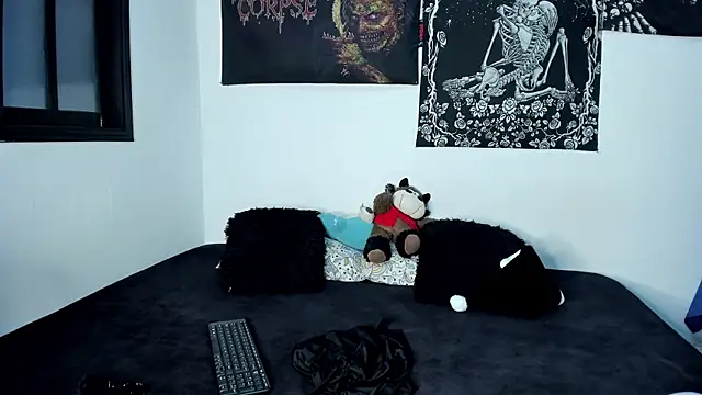 Snapshot of DagmarMoon chatting on 22, 12, 2025 DagmarMoon online show from 22, 12, 2025