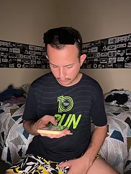 Snapshot of Honorat1 chatting on 28, 10, 2025 Honorat1 online show from 28, 10, 2025