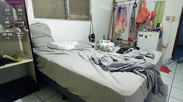 Snapshot of eleganceafterdark chatting on 17, 12, 2025 eleganceafterdark online show from 17, 12, 2025