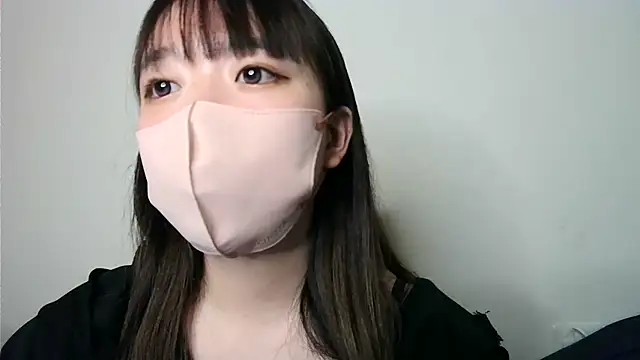 yua chan00 online show from 4, 3, 2026