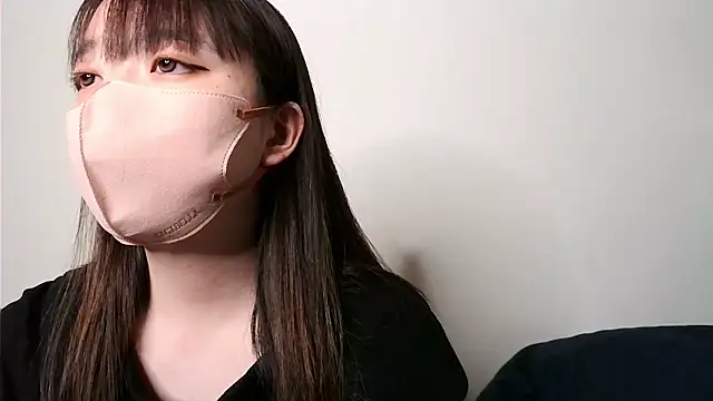 yua chan00 online show from 15, 3, 2026