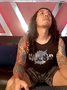 Snapshot of ErosyVenus69 chatting on 11, 11, 2025 ErosyVenus69 online show from 11, 11, 2025