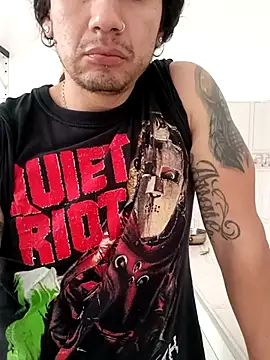 Snapshot of ErosyVenus69 chatting on 14, 11, 2025 ErosyVenus69 online show from 14, 11, 2025