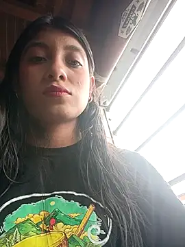 Snapshot of YeseniaRodriguez3 chatting on 15, 11, 2025 YeseniaRodriguez3 online show from 15, 11, 2025