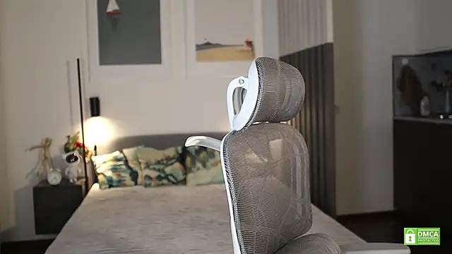 amelie shine online show from 9, 11, 2025