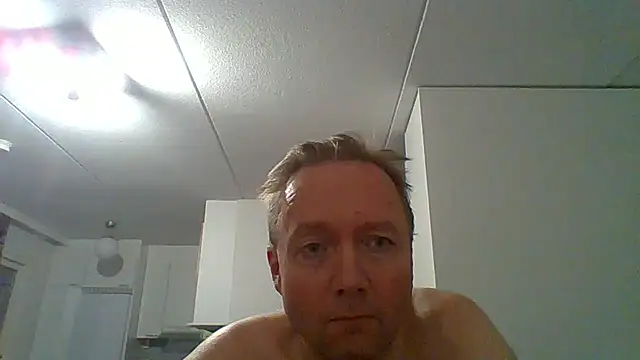 Snapshot of Timka69 chatting on 8, 11, 2025 Timka69 online show from 8, 11, 2025