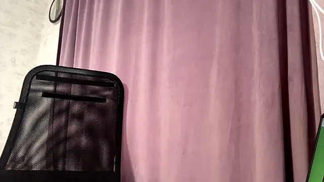 AliceStacy online show from 31, 10, 2025