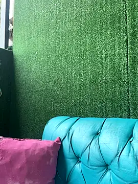 Snapshot of RileyFlame chatting on 6, 11, 2025 RileyFlame online show from 6, 11, 2025