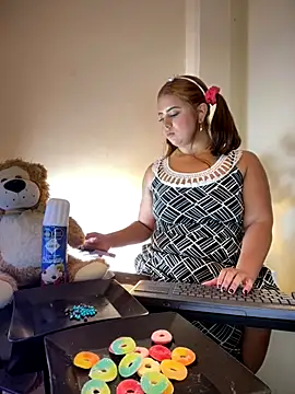 Snapshot of RileyFlame chatting on 15, 11, 2025 RileyFlame online show from 15, 11, 2025