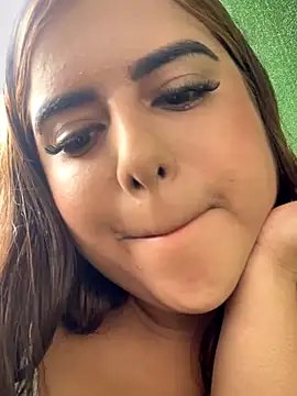 Snapshot of RileyFlame chatting on 30, 11, 2025 RileyFlame online show from 30, 11, 2025