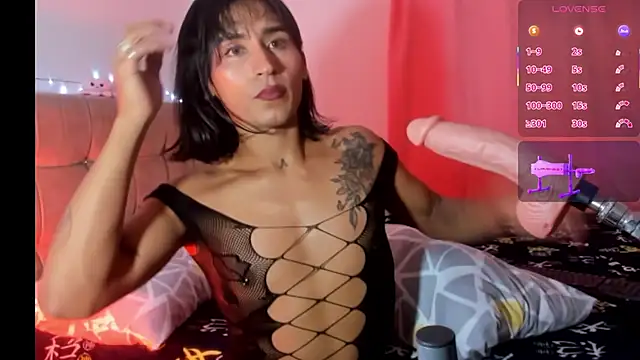 Snapshot of nahomi28_ chatting on 2, 12, 2025 nahomi28 online show from 2, 12, 2025