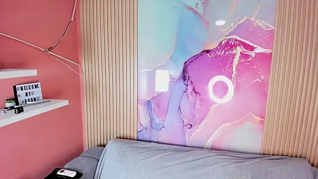 Snapshot of NhoanBrunette chatting on 3, 12, 2025 NhoanBrunette online show from 3, 12, 2025