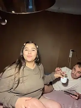 Snapshot of angietubebe chatting on 26, 10, 2025 angietubebe online show from 26, 10, 2025