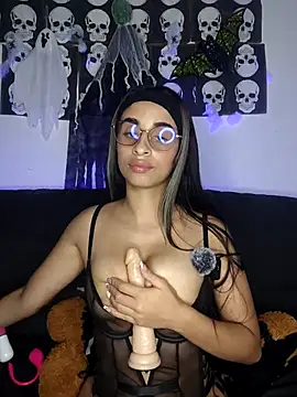 RosyDarck online show from 28, 10, 2025