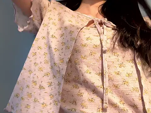 miku pipipi online show from 8, 11, 2025