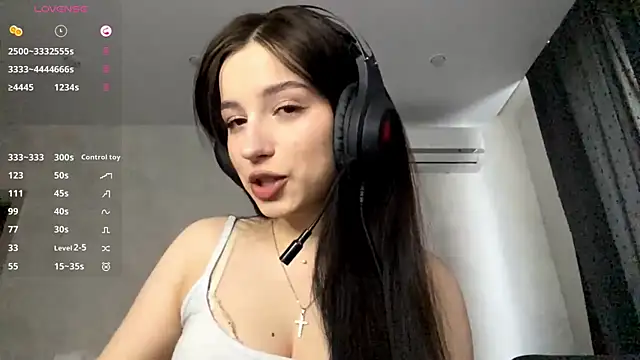 Snapshot of AngilaDoyal chatting on 30, 11, 2025 AngilaDoyal online show from 30, 11, 2025