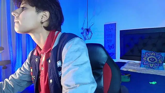 Snapshot of Ghost__Girl_ chatting on 11, 11, 2025 Ghost Girl online show from 11, 11, 2025