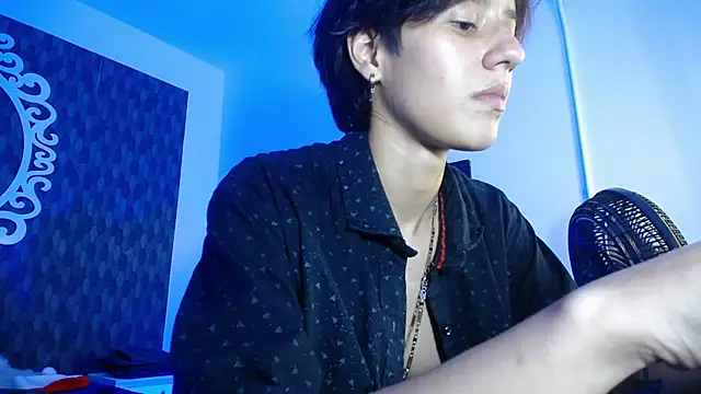 Snapshot of Ghost__Girl_ chatting on 13, 12, 2025 Ghost Girl online show from 13, 12, 2025