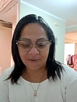 Snapshot of Angie_milf50 chatting on 10, 11, 2025 Angie milf50 online show from 10, 11, 2025