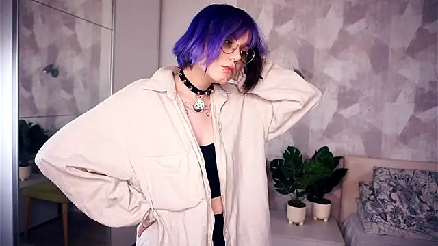 Snapshot of KellePourier chatting on 30, 10, 2025 KellePourier online show from 30, 10, 2025