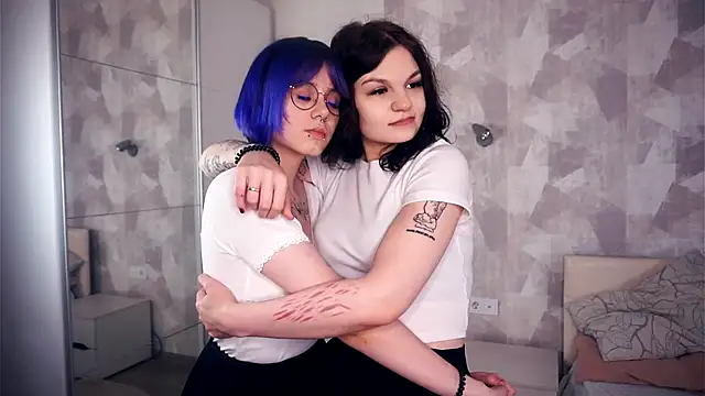 Snapshot of KellePourier chatting on 20, 11, 2025 KellePourier online show from 20, 11, 2025