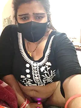 Snapshot of CUTE-GIRL-1 chatting on 16, 12, 2025 CUTE-GIRL-1 online show from 16, 12, 2025