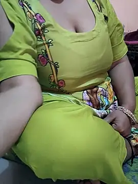 CUTE-GIRL-1 online show from 11, 1, 2026