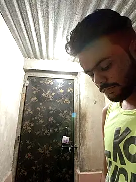 Snapshot of devil_boy_0909 chatting on 28, 10, 2025 devil boy 0909 online show from 28, 10, 2025