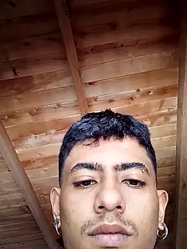 Snapshot of SkinniYamo chatting on 25, 2, 2026 SkinniYamo online show from 25, 2, 2026