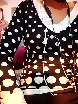 Hot-Rubyy online show from 2, 12, 2025