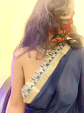 menaxi-baby7 online show from 11, 11, 2025