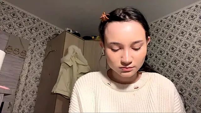 Snapshot of SofiaDreams09 chatting on 3, 11, 2025 SofiaDreams09 online show from 3, 11, 2025