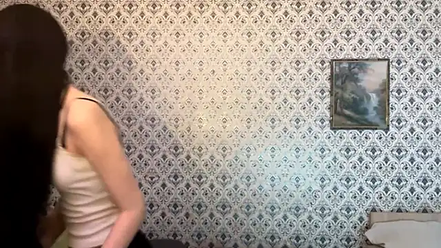 Snapshot of SofiaDreams09 chatting on 22, 11, 2025 SofiaDreams09 online show from 22, 11, 2025