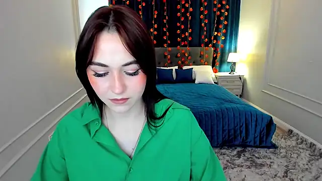 MakeYoueHappy online show from 17, 11, 2025