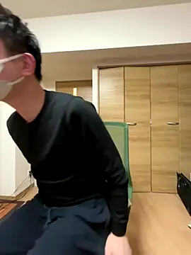 isao752702 online show from 24, 11, 2025