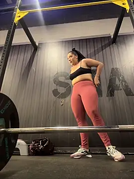 Hannahpradaa  online show from 21, 11, 2025