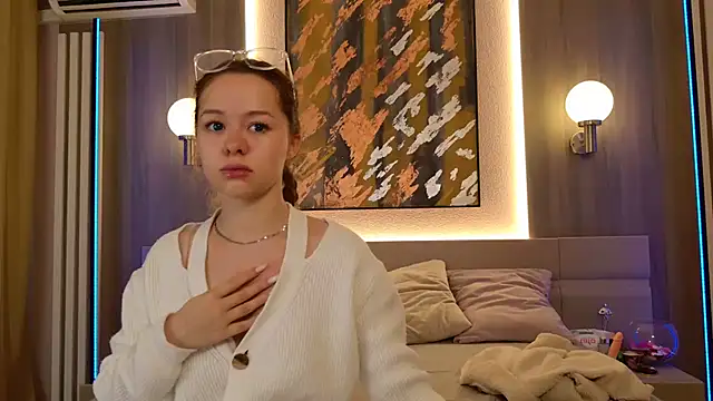 Snapshot of sweetie_kathy_ chatting on 7, 11, 2025 sweetie kathy online show from 7, 11, 2025