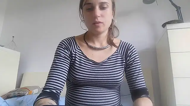 SinnEmily online show from 9, 11, 2025