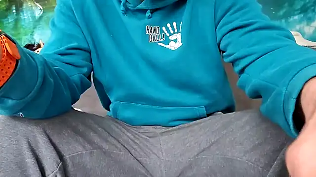 Delerium82 online show from 5, 2, 2026