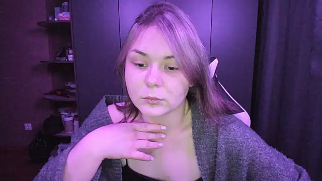 sophia lix online show from 28, 11, 2025