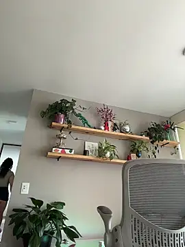 Snapshot of SugarTroubl33 chatting on 15, 11, 2025 SugarTroubl33 online show from 15, 11, 2025