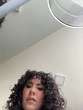 Snapshot of SugarTroubl33 chatting on 25, 11, 2025 SugarTroubl33 online show from 25, 11, 2025