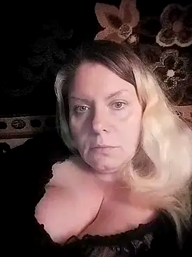 Snapshot of Lana-murr chatting on 23, 11, 2025 Lana-murr online show from 23, 11, 2025